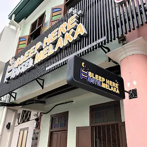 Sleep Here Hostel, Hostel